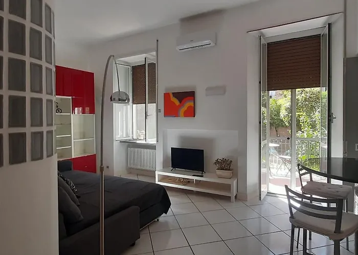 Trastevere St. Garden House