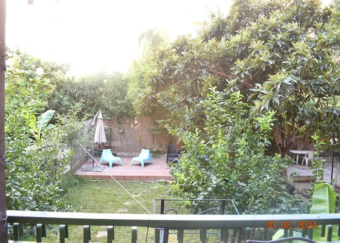 Trastevere St. Garden House *